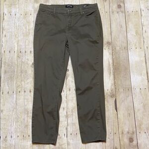 Buffalo David Bitton Daily Mid Raise Ankle Pants